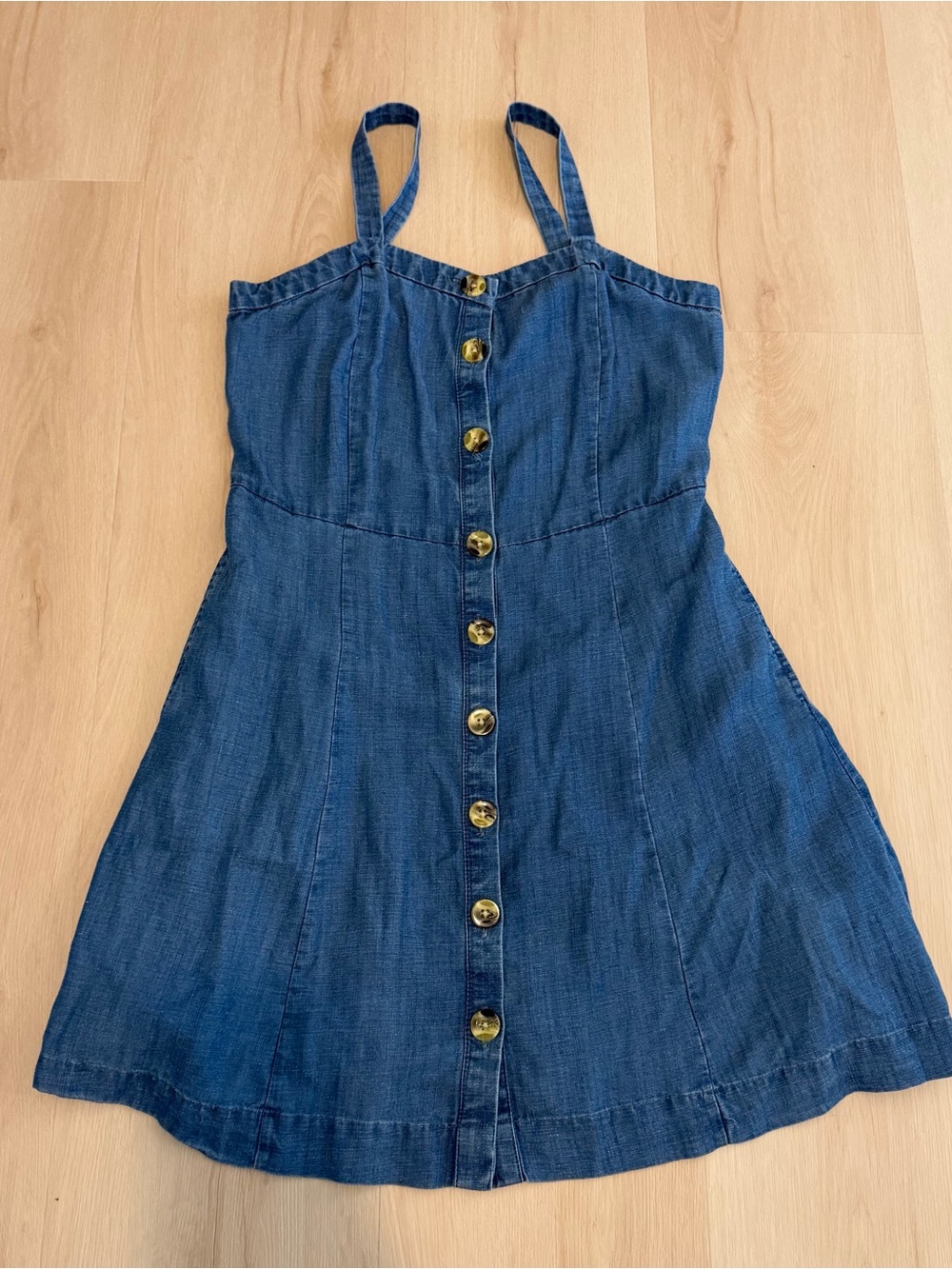LOFT denim dress ✨